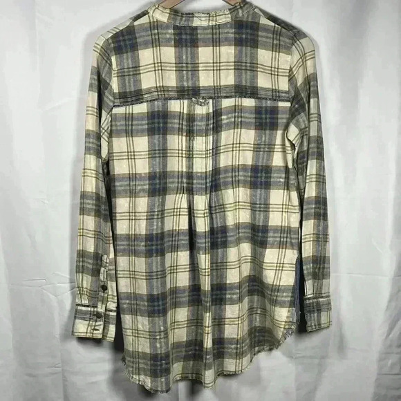 BKE flannel pleated button up long sleeve blouse womens XS 100% Cotton blue tan - Picture 7 of 9